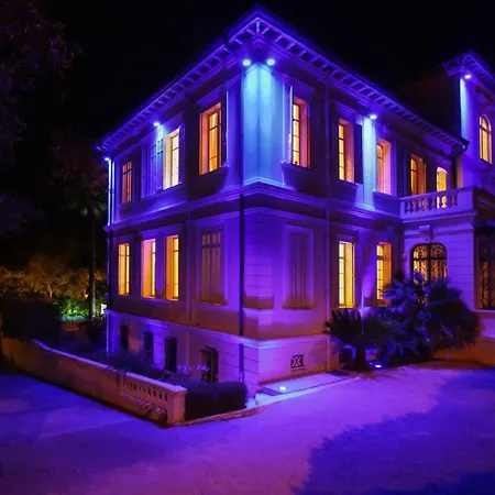 L'abri Villa *